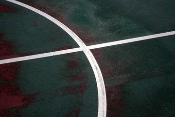 lines of the basketball court
