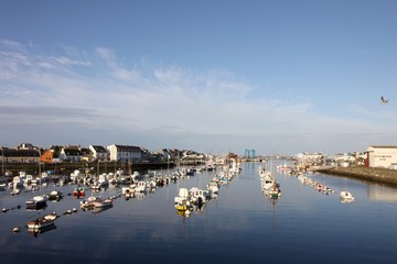 Fototapeta na wymiar Port guilvinec trawler jacht, Brittany