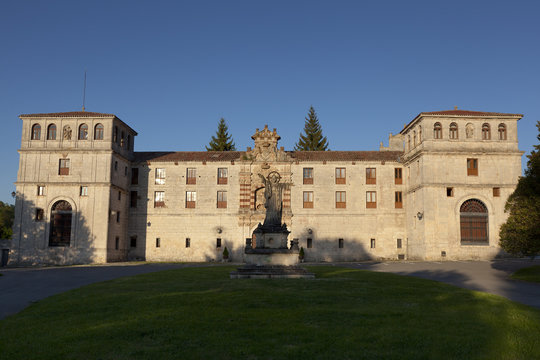 Monasterio de San Pedro de Arlanza, Burgos, Castilla y Le&oacute;n, Es