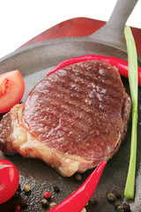 meat savory : platter of grilled beefsteak