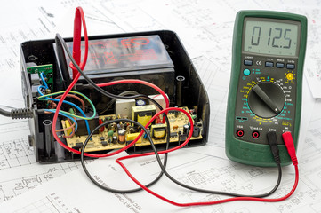Testing old battery voltage with digital multimeter