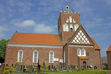 Pilsumer Kreuzkirche (13. Jh., Ostfriesland, Niedersachsen)