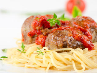 spaghetti and meat balls
