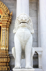 Thai lion statues2.