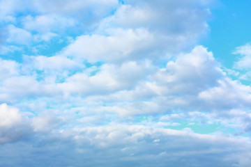 Bluse sky with white clouds