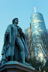 Schiller-Denkmal in Frankfurt
