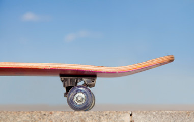 skateboard