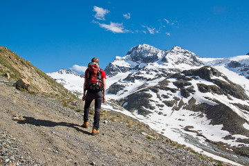 Obraz premium Wandern im Hochgebirge