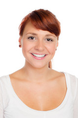 portrait einer fröhlichen jungen frau
