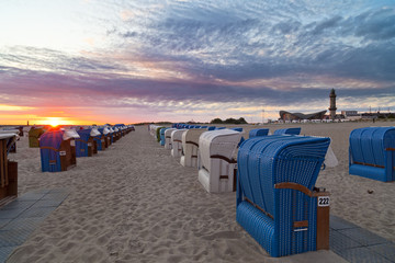 Strandk&ouml;rbe am Strand von Warnem&uuml;nde