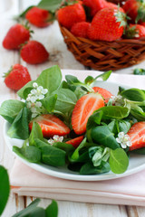 Strawberry salad