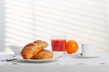 continental breakfast