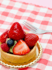 苺のタルトレット