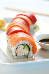 Sushi - Rainbow Roll