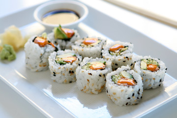 Spicy Salmon Roll