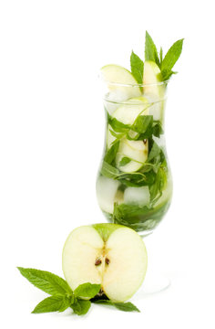 Classic Virgin Mojito summer with apple