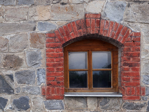 Kellerfenster
