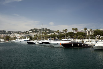 yachts a Cannes