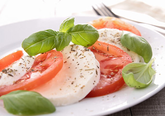 fresh salad caprese