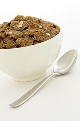 wheat bran flakes cereal breakfast with rolled oats