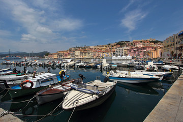 Fototapeta na wymiar Hafen Portoferraio Elba