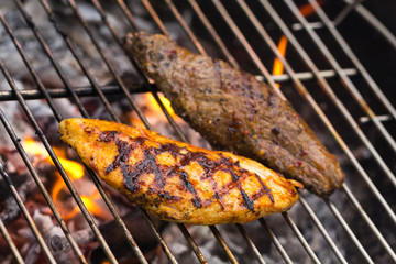 Grill mit Putensteak,Rindersteak