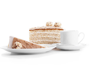 nusstorte mit kaffee