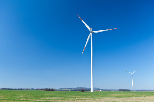 Wind turbine, alternative renewable energy