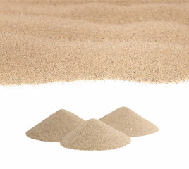 Fototapeta na wymiar pile desert sand isolated on white backgrounds