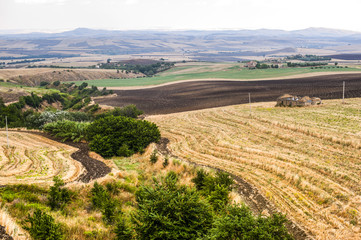 Fototapeta na wymiar Basilicata (Potenza) - Pejzaż na lato blisko Lucan Oppido