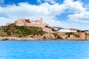 Fototapeta na wymiar Ibiza Ibiza zamek i kościół