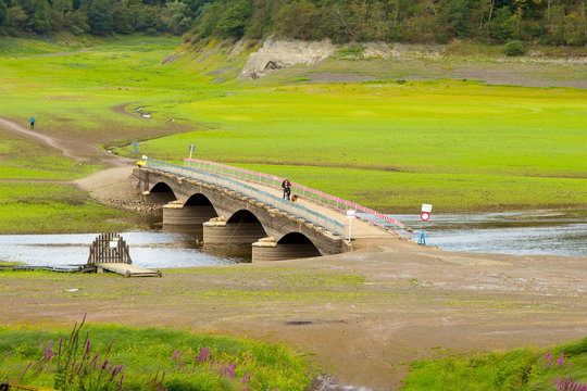 Edersee: Br&uuml;cke Asel S&uuml;d bei niedrigwasser