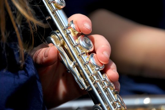 Querfl&ouml;te spielen