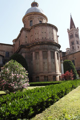Fototapeta na wymiar Bologna, Bazylika San Domenico i klasztor