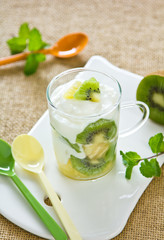 Kiwi and Pineapple with yogurt