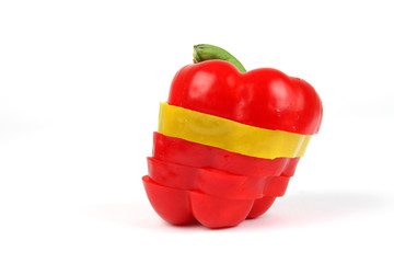 Rote Paprika mit gelbem Streifen