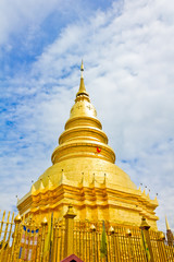 Wat phra that hariphunchai