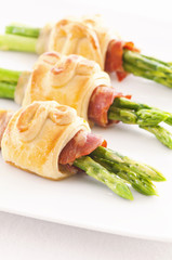 Spargel im Teig
