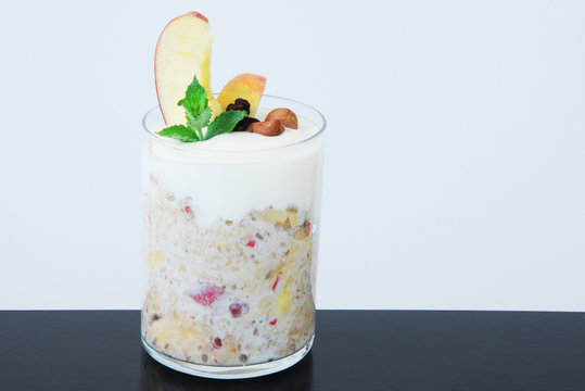 「Beerig」の画像 - 99 件の Stock 写真、ベクターおよびビデオ | Adobe Stock