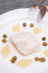 Zanderfilet mit Zitrone und Kapern