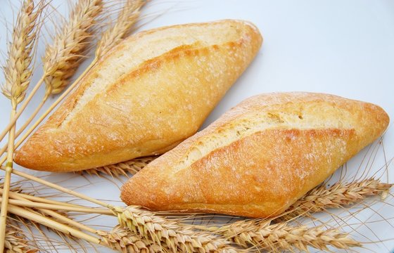 pane e spighe di grano