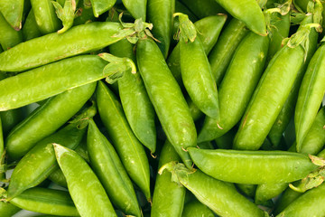 Green peas close-up