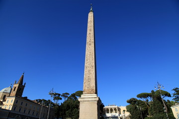Fototapeta na wymiar Obelisk Flaminio, Piazza del Popolo, Rzym