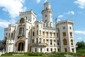 Fototapeta na wymiar Famous white castle Hluboka nad Vltavou