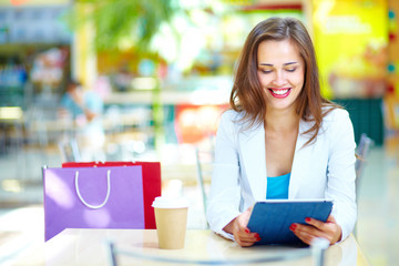 Shopping leisure