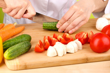 Chopping food ingredients