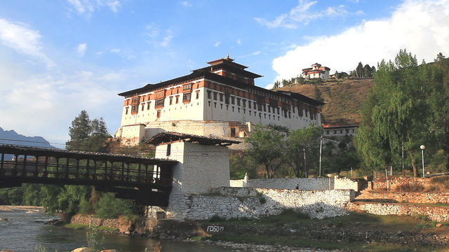 paro rinpung dzong, bhutan