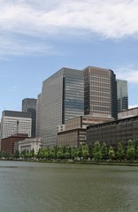 Fototapeta premium Tokyo modern building