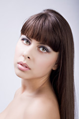 Obraz premium Beautiful yiung woman