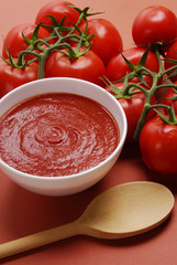 Pura crema de tomates.